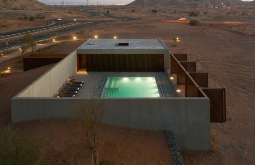 Al Faya Lodge / Fernando Guerra via Anarchitect