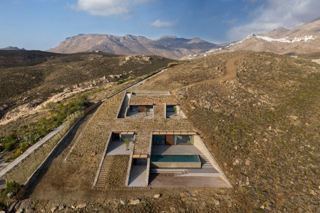 Yiorgis Yerolymbos/Mold Architects