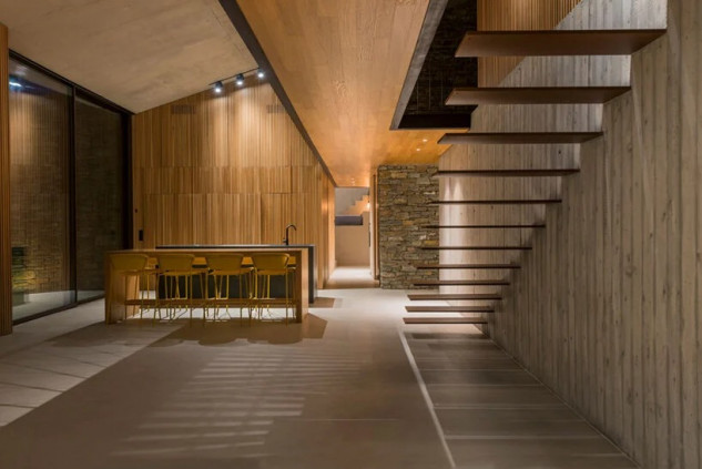 Yiorgis Yerolymbos/Mold Architects