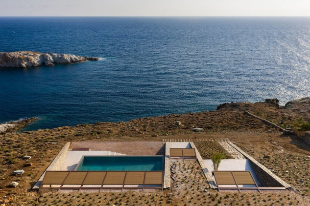 Yiorgis Yerolymbos/Mold Architects