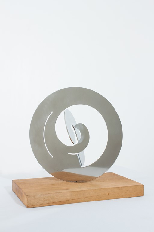 Escultura de Ángela Gurría por 2.000 euros (20x20,5 cm)