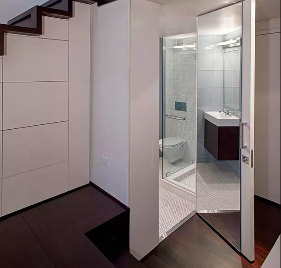 Un baño pequeño, pero con todo lo necesario