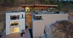Kelowna-House-01_0