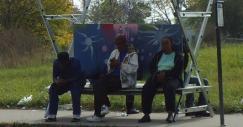 Detroit renace de sus cenizas: las nuevas paradas de autobús se fabricarán con los restos de edificios demolidos