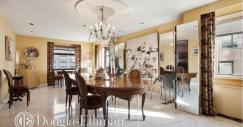 paul-mccartneys-dining-room-b86514-e1432323309850-1024x679