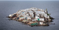 Aquí no cabe ni un alfiler (y menos una casa): las 10 islas más superpobladas del planeta