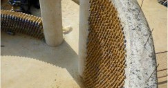 Vivienda construida utilizando botellas de plástico
