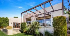 chris-hemsworth-elsa-pataky-buy-malibu-home1