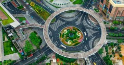 La ‘rotonda mágica’ y otras locuras del urbanismo sobre ruedas 