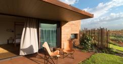 10_luigi-rosselli-architects_the-great-wall_popup