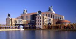 michael-graves-disney-swan-hotel-resort-orlando-florida2