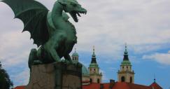 ¿Ya echas de menos Juego de Tronos? Estas son las mejores ciudades para 'cazar' dragones