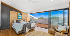 Amplio dormitorio con terraza