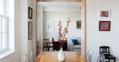 Blanco y madera, las claves