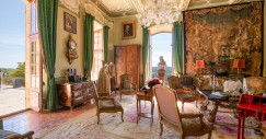 Una de las 120 habitaciones en el castillo de Verdière, en la Provenza francesa