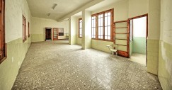 En venda un antic col·legi al centre de Sagunt. Distribuïdor