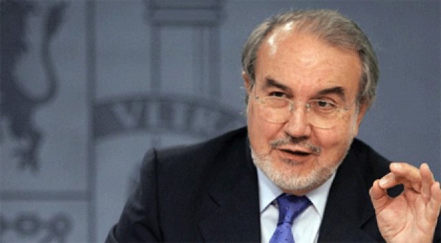 imagen de archivo de pedro solbes