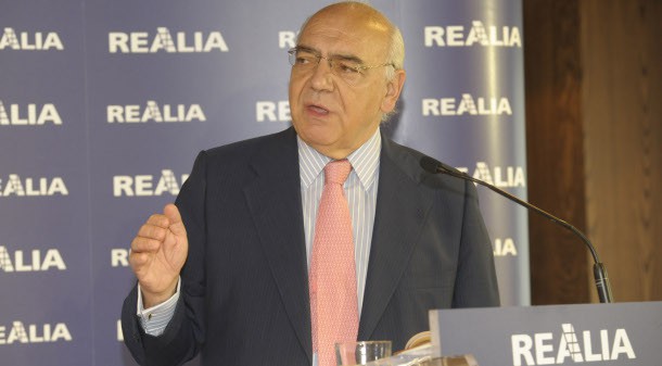 ignacio bayón en un momento de la rueda de prensa