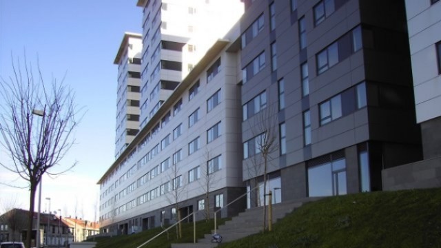 edificio de vpo en alquiler en la coruña
