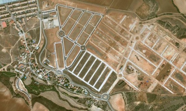 quer, en la provincia de guadalajara: 449 vecinos viven en un área proyectada para miles
