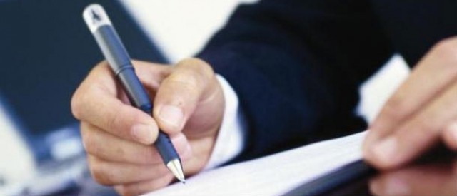 las comisiones cobradas por algunos notarios ha sido superior a lo permitido