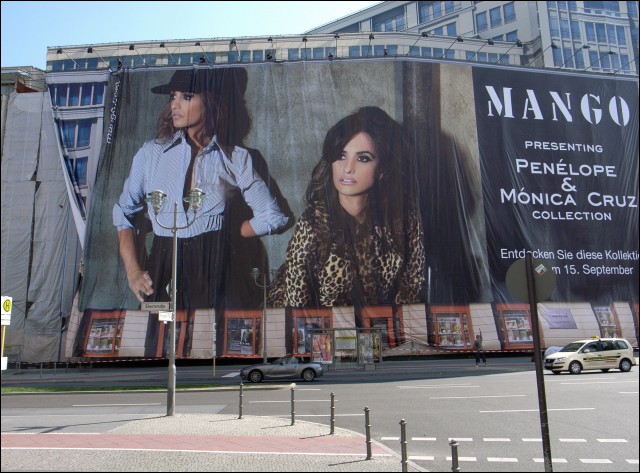 publicidad en edificio