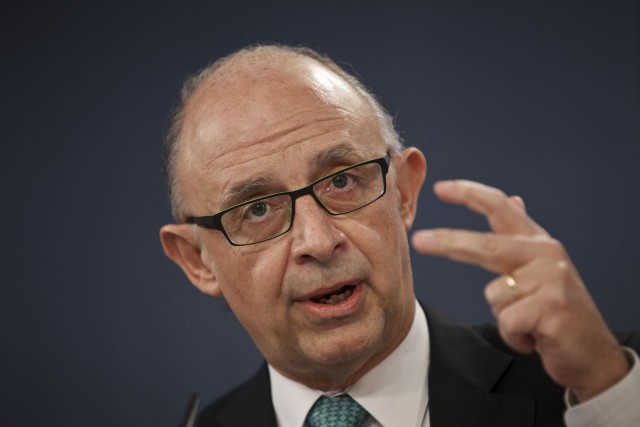 ministro de hacienda, cristóbal montoro