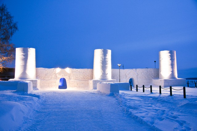 imagen exterior del castillo de hielo