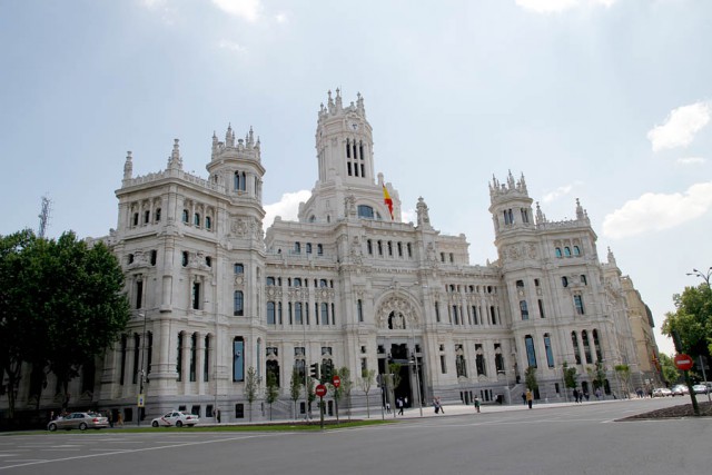 fachada principal del ayuntamiento de madrid