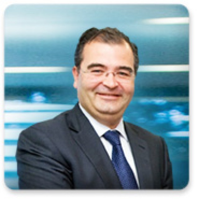 ángel ron, presidente de banco popular