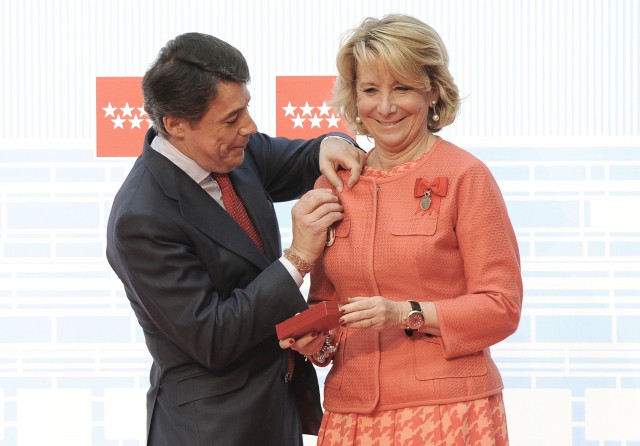 ignacio gonzález, presidente de la comunidad de madrid, con esperanza de aguirre