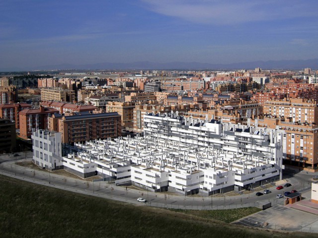 vista aérea de la promoción 'carabanchel 11'. foto: ayuntamiento de madrid