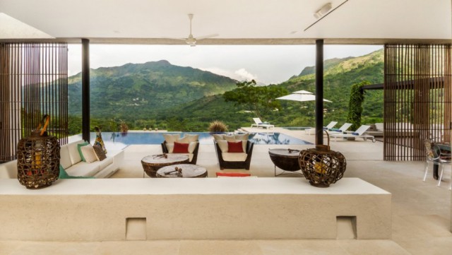 el salón y las vistas al paisaje