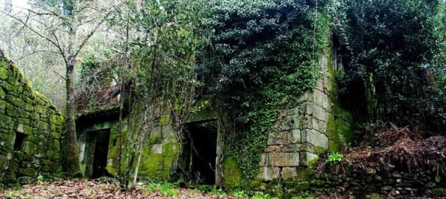a barca, en ourense, es una de las aldeas abandonadas que se 'regalan' a quien ofrezca un plan viable para rehabilitarla