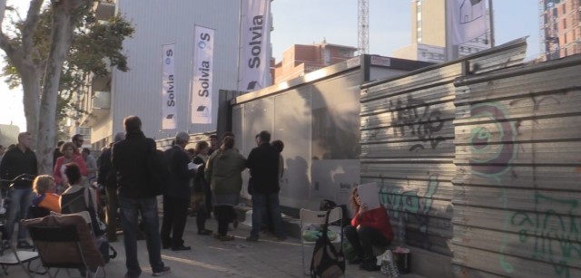 colas en la primera promoción propia de Solvia en Barcelona