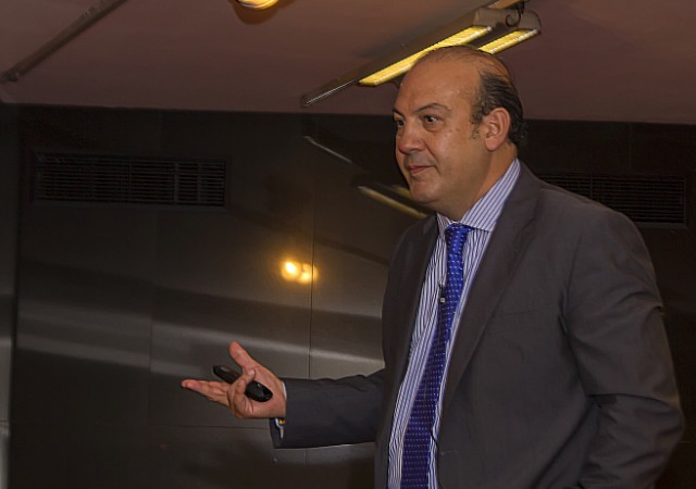 Ignacio Castillo, director de la escuela de negocios y miembro fundador de AEFI