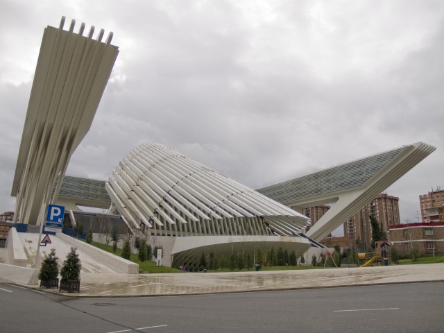 Palacio de Congresos de Oviedo diseñado por Calatrava