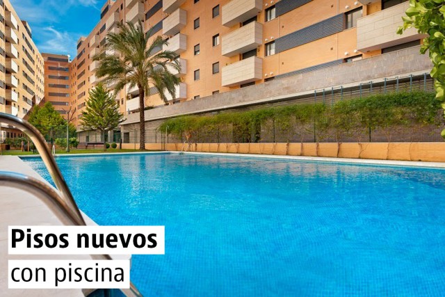 Pisos nuevos con piscina