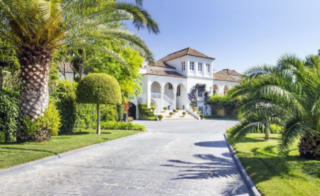 Casa Manzana en Sotogrande, a la venta por 15 millones de euros. / Savills