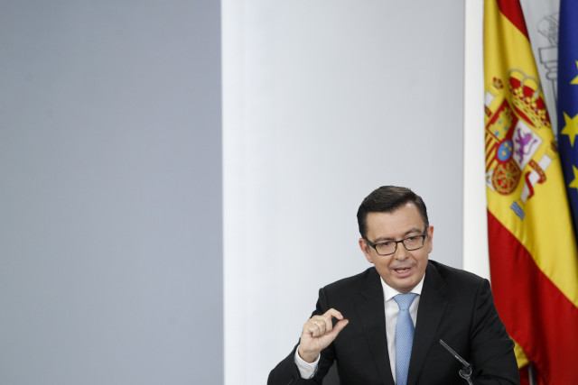 Román Escolano, ministro de Economía
