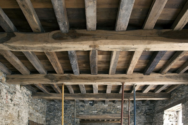 Palacio de Figueras / Enero Arquitectura