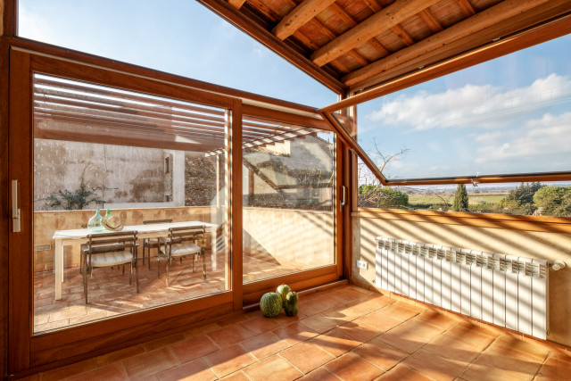 Asómate a la ventana