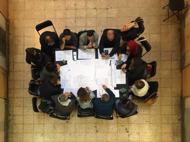 El Ayuntamiento ha tenido una primera reunión con vecinos y entidades para el Plan Urbanístico de La Modelo / Ajuntament de Barcelona