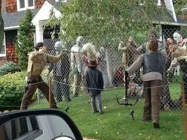 Walking Dead / Bored Panda
