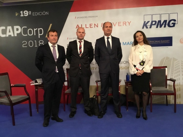 Óscar Sánchez Melgosa (Norgestión), Ramón Gayol (KPMG), Miguel Ollero (Merlin Properties) y Mariela Martínez (Temprano Capital)