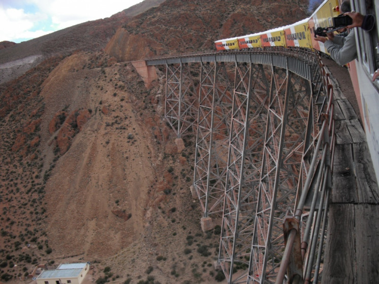 Tren a las nubes, Argentina / Genial.guru