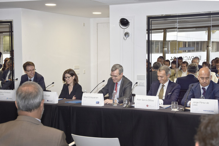 Los ponentes que han participado en la mesa redonda organizada por Colliers International / Colliers International