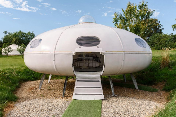 Airbnb