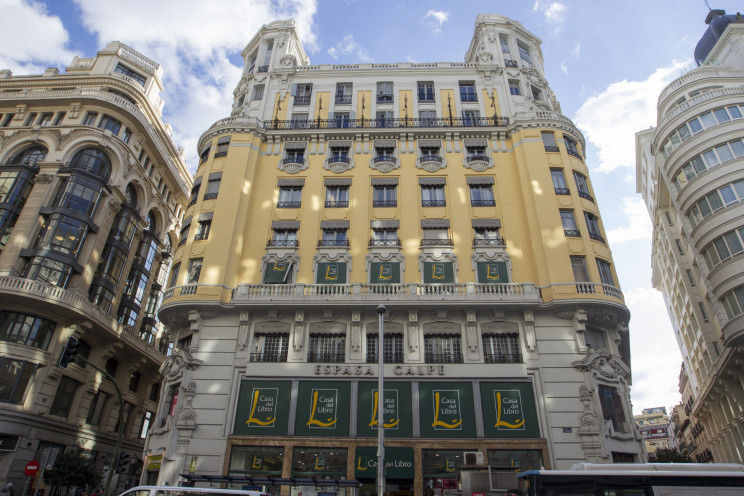 Imagen del edificio donde Cristiano Ronaldo pretende abrir su hotel en Madrid. / Gtres