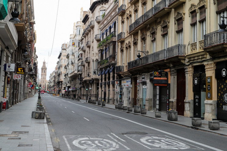Una calle de Valencia capital durante la cuarentena / Gtres